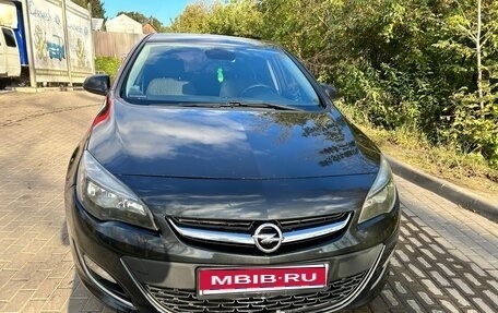 Opel Astra J, 2013 год, 850 000 рублей, 1 фотография