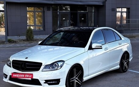 Mercedes-Benz C-Класс, 2008 год, 1 540 000 рублей, 9 фотография