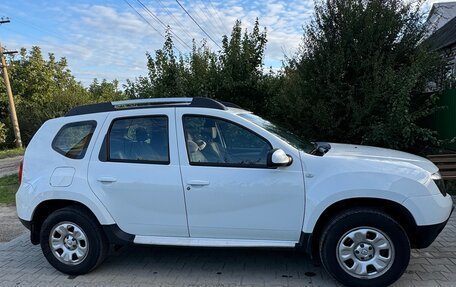 Renault Duster I рестайлинг, 2014 год, 1 000 000 рублей, 2 фотография