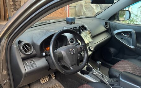 Toyota RAV4, 2010 год, 1 300 000 рублей, 14 фотография