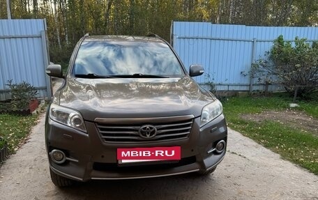 Toyota RAV4, 2010 год, 1 300 000 рублей, 2 фотография