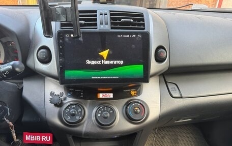 Toyota RAV4, 2010 год, 1 300 000 рублей, 17 фотография