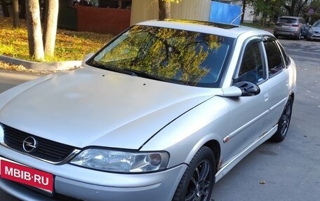 Opel Vectra B рестайлинг, 1999 год, 230 000 рублей, 1 фотография