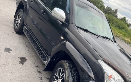 Toyota Land Cruiser Prado 120 рестайлинг, 2006 год, 2 100 000 рублей, 18 фотография