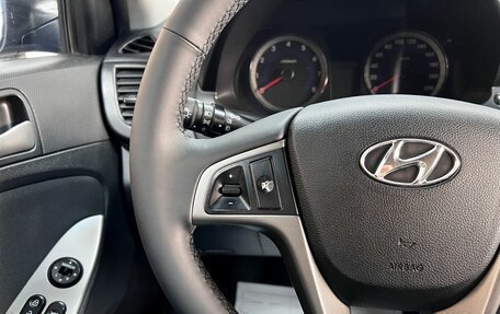 Hyundai Solaris II рестайлинг, 2015 год, 890 000 рублей, 15 фотография