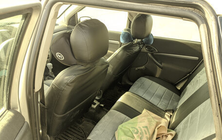 Ford Focus IV, 2004 год, 250 000 рублей, 9 фотография
