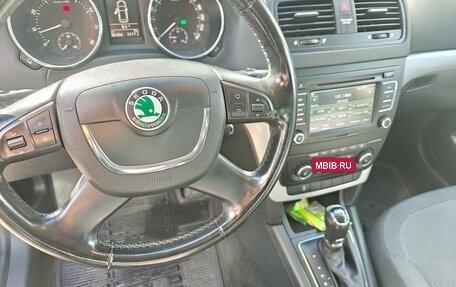 Skoda Yeti I рестайлинг, 2013 год, 1 085 000 рублей, 18 фотография
