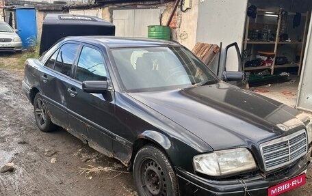 Mercedes-Benz C-Класс, 1995 год, 110 000 рублей, 1 фотография