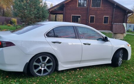 Honda Accord VIII рестайлинг, 2010 год, 1 250 000 рублей, 3 фотография