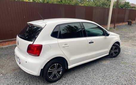 Volkswagen Polo VI (EU Market), 2011 год, 395 000 рублей, 5 фотография