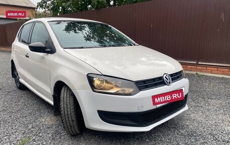 Volkswagen Polo VI (EU Market), 2011 год, 395 000 рублей, 3 фотография