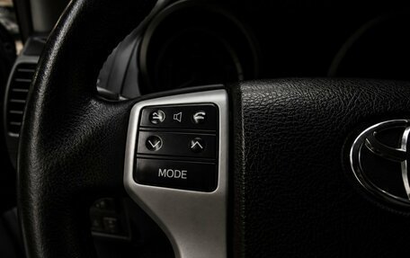 Toyota Land Cruiser Prado 150 рестайлинг 2, 2011 год, 2 629 000 рублей, 9 фотография