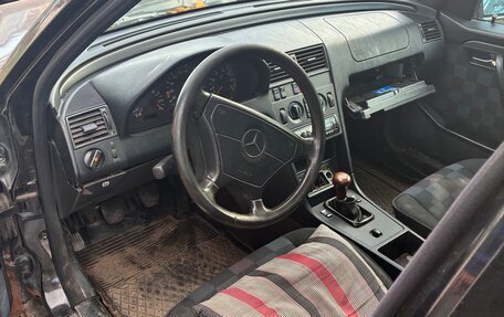 Mercedes-Benz C-Класс, 1995 год, 110 000 рублей, 5 фотография
