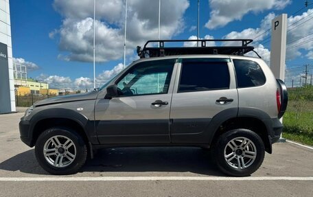 Chevrolet Niva I рестайлинг, 2020 год, 1 000 000 рублей, 2 фотография