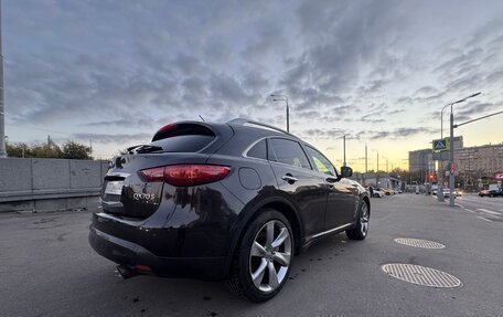 Infiniti QX70, 2013 год, 1 800 000 рублей, 2 фотография