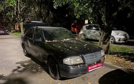 Mercedes-Benz C-Класс, 1995 год, 110 000 рублей, 11 фотография