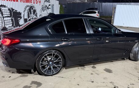 BMW 5 серия, 2019 год, 3 550 000 рублей, 3 фотография