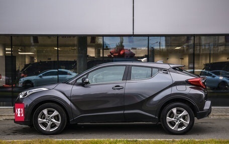 Toyota C-HR I рестайлинг, 2019 год, 2 199 777 рублей, 9 фотография