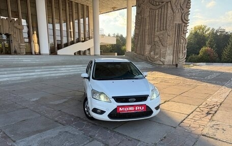 Ford Focus II рестайлинг, 2011 год, 649 000 рублей, 2 фотография