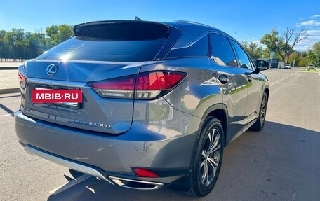 Lexus RX IV рестайлинг, 2020 год, 4 250 000 рублей, 4 фотография