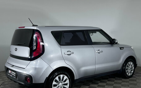 KIA Soul II рестайлинг, 2018 год, 1 397 000 рублей, 6 фотография