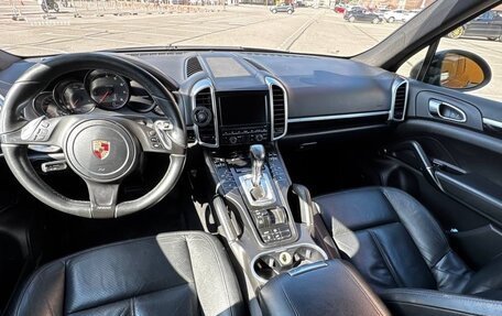 Porsche Cayenne III, 2012 год, 2 400 000 рублей, 10 фотография