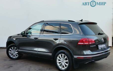 Volkswagen Touareg III, 2015 год, 2 439 000 рублей, 7 фотография