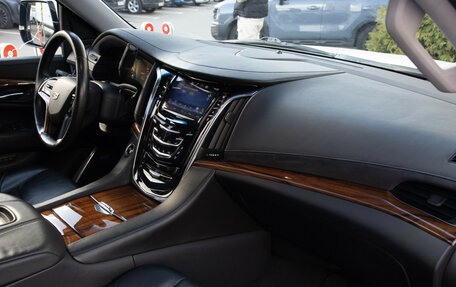 Cadillac Escalade IV, 2015 год, 3 498 000 рублей, 7 фотография