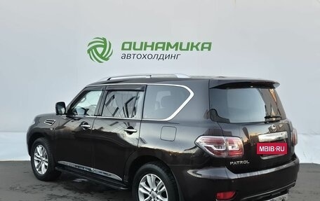 Nissan Patrol, 2012 год, 1 870 000 рублей, 7 фотография