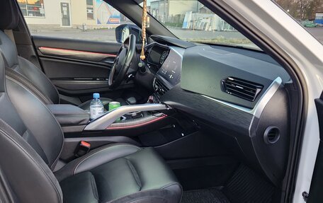 Geely Tugella FY11, 2023 год, 3 000 000 рублей, 12 фотография