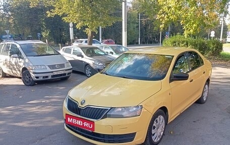 Skoda Rapid I, 2017 год, 550 000 рублей, 5 фотография