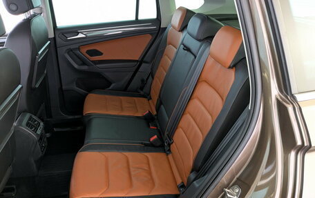 Volkswagen Tiguan II, 2019 год, 2 750 000 рублей, 12 фотография