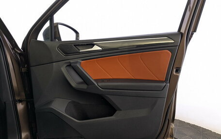 Volkswagen Tiguan II, 2019 год, 2 750 000 рублей, 25 фотография