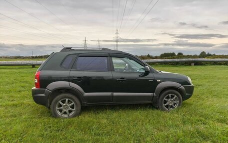Hyundai Tucson III, 2008 год, 650 000 рублей, 2 фотография