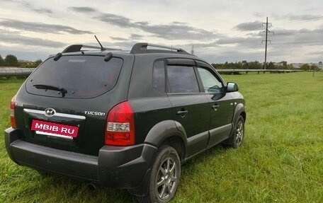 Hyundai Tucson III, 2008 год, 650 000 рублей, 4 фотография