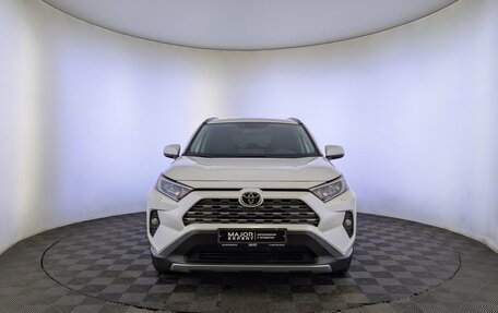 Toyota RAV4, 2021 год, 3 210 000 рублей, 2 фотография