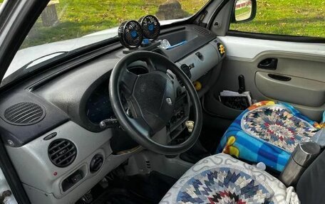 Renault Kangoo II рестайлинг, 2004 год, 280 000 рублей, 5 фотография