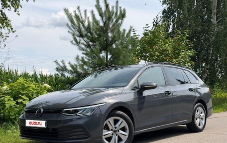 Volkswagen Golf VIII, 2023 год, 2 000 000 рублей, 5 фотография