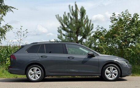 Volkswagen Golf VIII, 2023 год, 2 000 000 рублей, 7 фотография