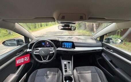 Volkswagen Golf VIII, 2023 год, 2 000 000 рублей, 19 фотография