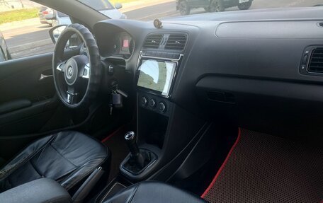 Volkswagen Polo VI (EU Market), 2012 год, 680 000 рублей, 12 фотография