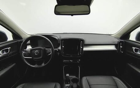 Volvo XC40 I, 2022 год, 2 027 511 рублей, 5 фотография