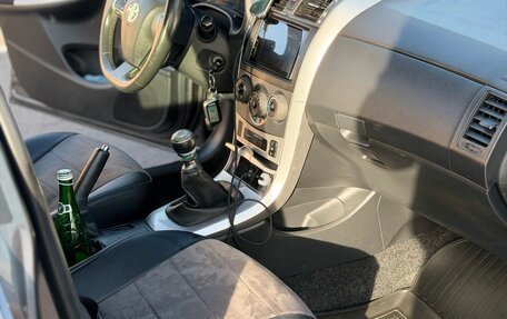 Toyota Corolla, 2011 год, 640 000 рублей, 5 фотография