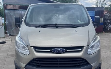 Ford Tourneo Custom I рестайлинг, 2013 год, 1 350 000 рублей, 2 фотография