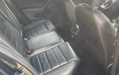 Volkswagen Golf GTI VII, 2017 год, 2 500 000 рублей, 9 фотография