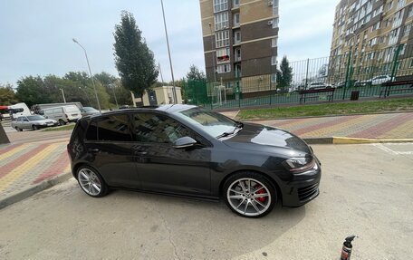 Volkswagen Golf GTI VII, 2017 год, 2 500 000 рублей, 5 фотография