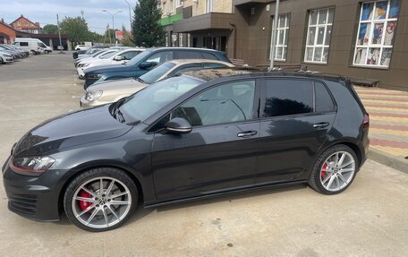 Volkswagen Golf GTI VII, 2017 год, 2 500 000 рублей, 4 фотография