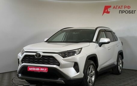 Toyota RAV4, 2021 год, 3 650 000 рублей, 1 фотография