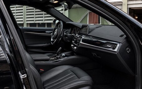 BMW 5 серия, 2019 год, 2 450 000 рублей, 4 фотография