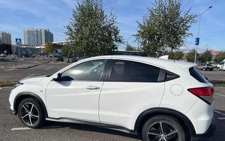 Honda Vezel, 2021 год, 2 150 000 рублей, 2 фотография